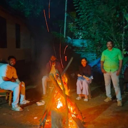 Riya Home Stay Munnar Anaviratty Dış mekan fotoğraf