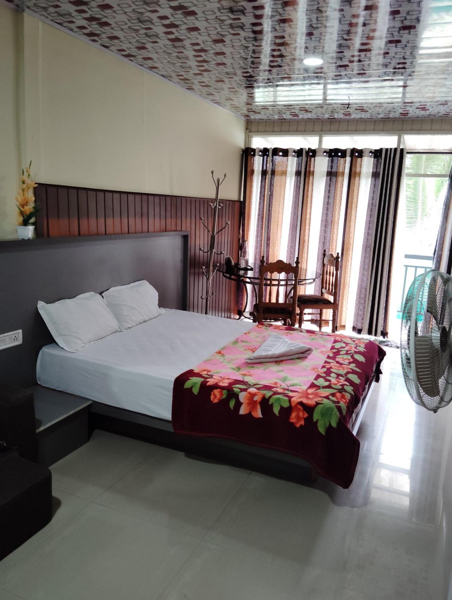 Riya Home Stay Munnar Anaviratty Dış mekan fotoğraf
